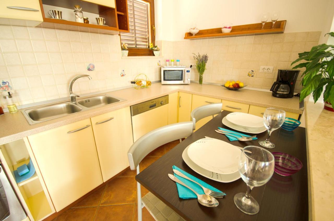 Apartment Ivis Vinkuran Eksteriør billede