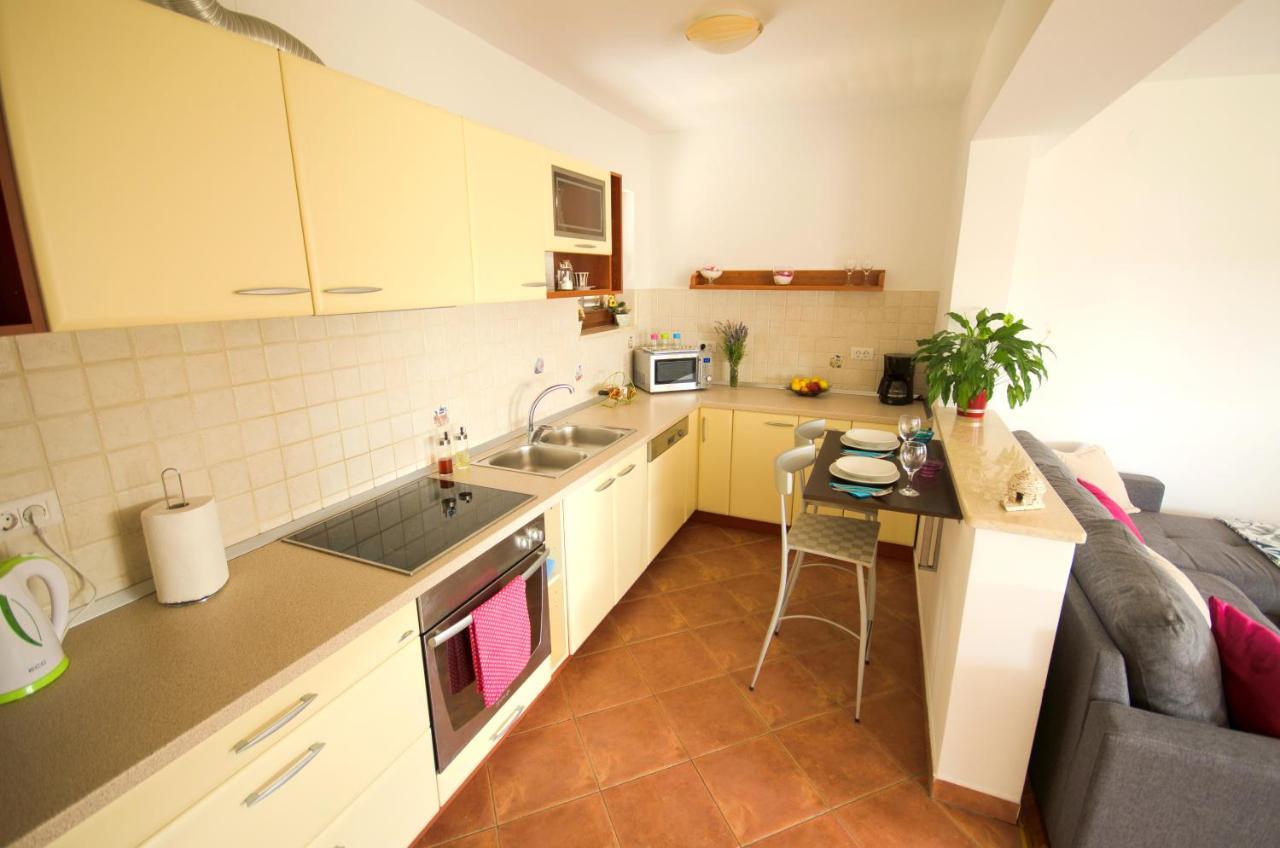 Apartment Ivis Vinkuran Eksteriør billede