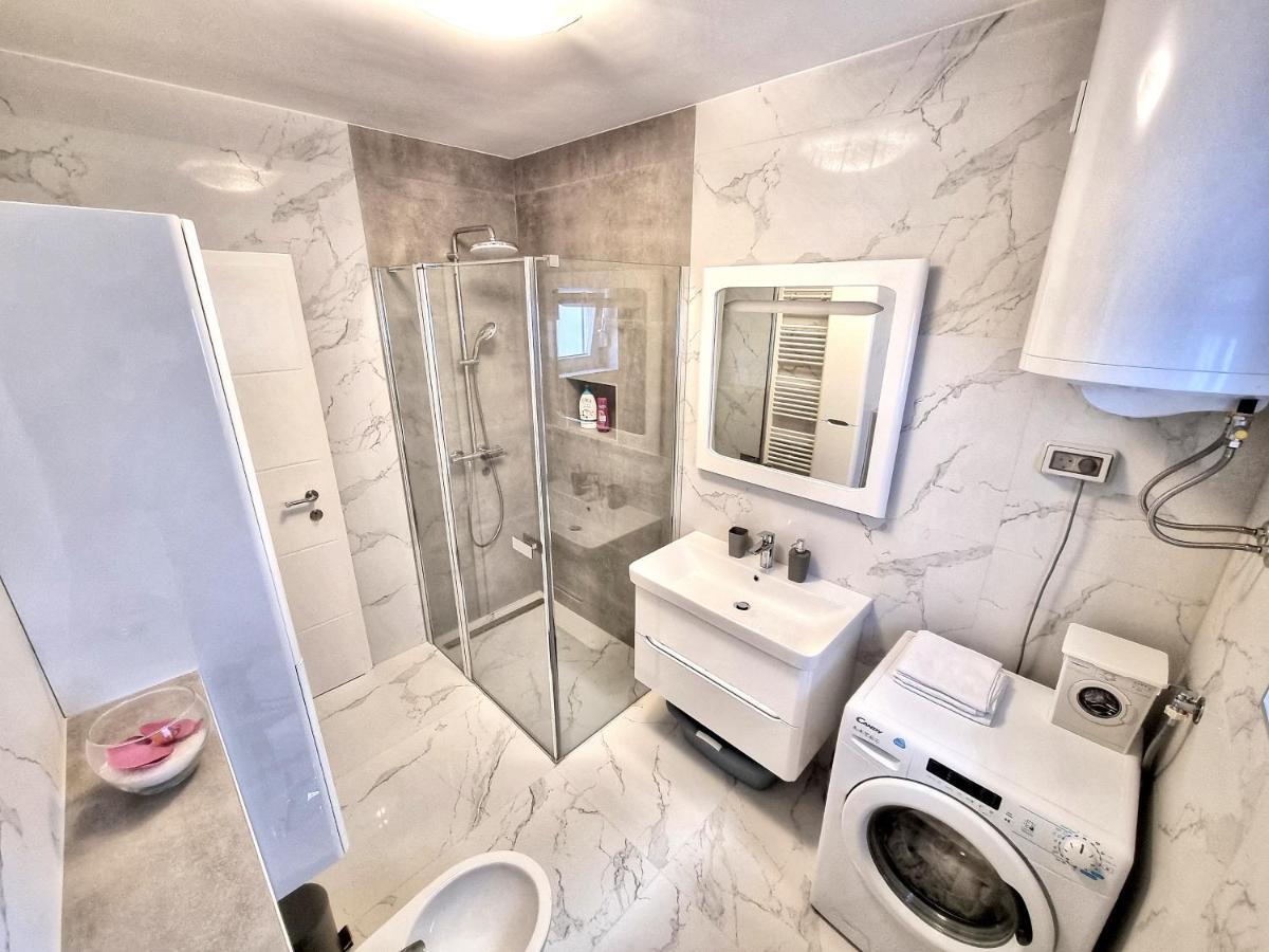 Apartment Ivis Vinkuran Eksteriør billede